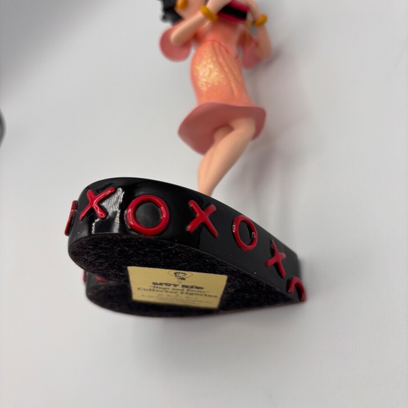 Vintage Danbury Mint Betty Boop Hugs and Kisses Collectible Retro Figurine - Picture 8 of 13